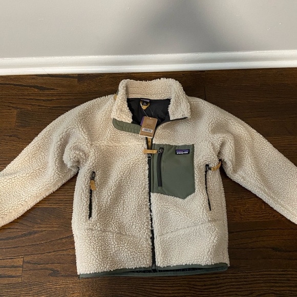 Patagonia Other - Patagonia Sherpa jacket xs